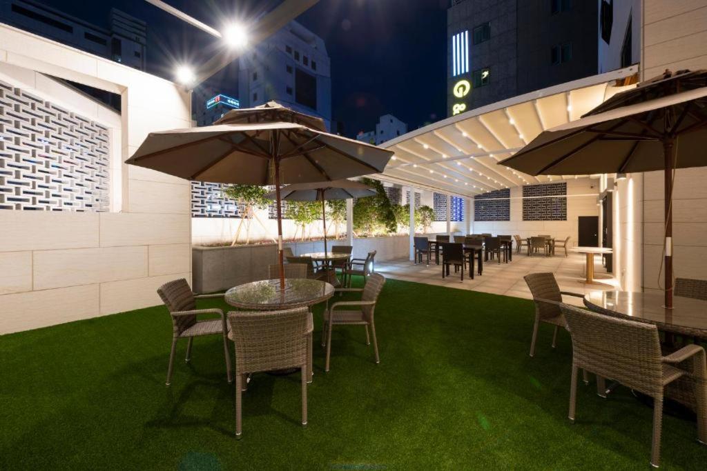 Hound Hotel Yeonsan Пусан Экстерьер фото