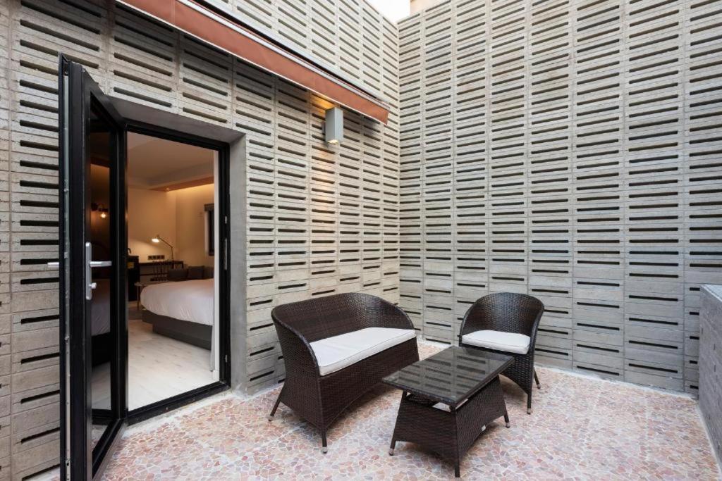 Hound Hotel Yeonsan Пусан Экстерьер фото